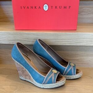 Ivanka Trump Blue Canvas Peep-Toe Espadrille Wedges with Tan Trim Sz 10